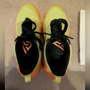 Nike Kids Neon Yellow and Orange Basketball Sneakers - 2Y